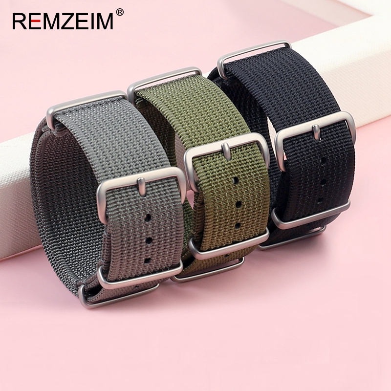新しいリブナイロン時計ストラップ 18 ミリメートル 20  - Suede Strap Watch のレビューと価格
